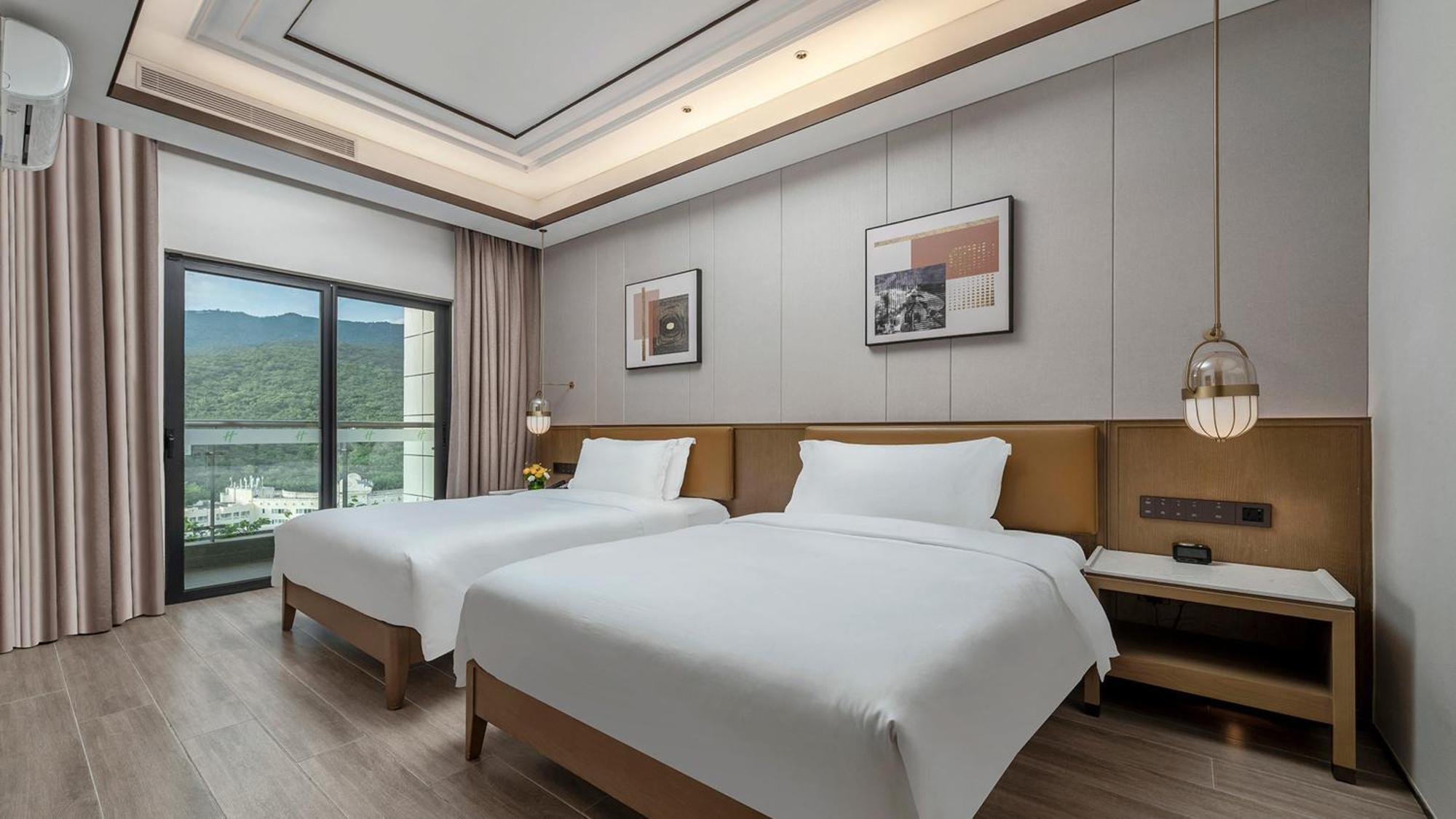 Holiday Inn & Suites Sanya Yalong Bay Exteriör bild