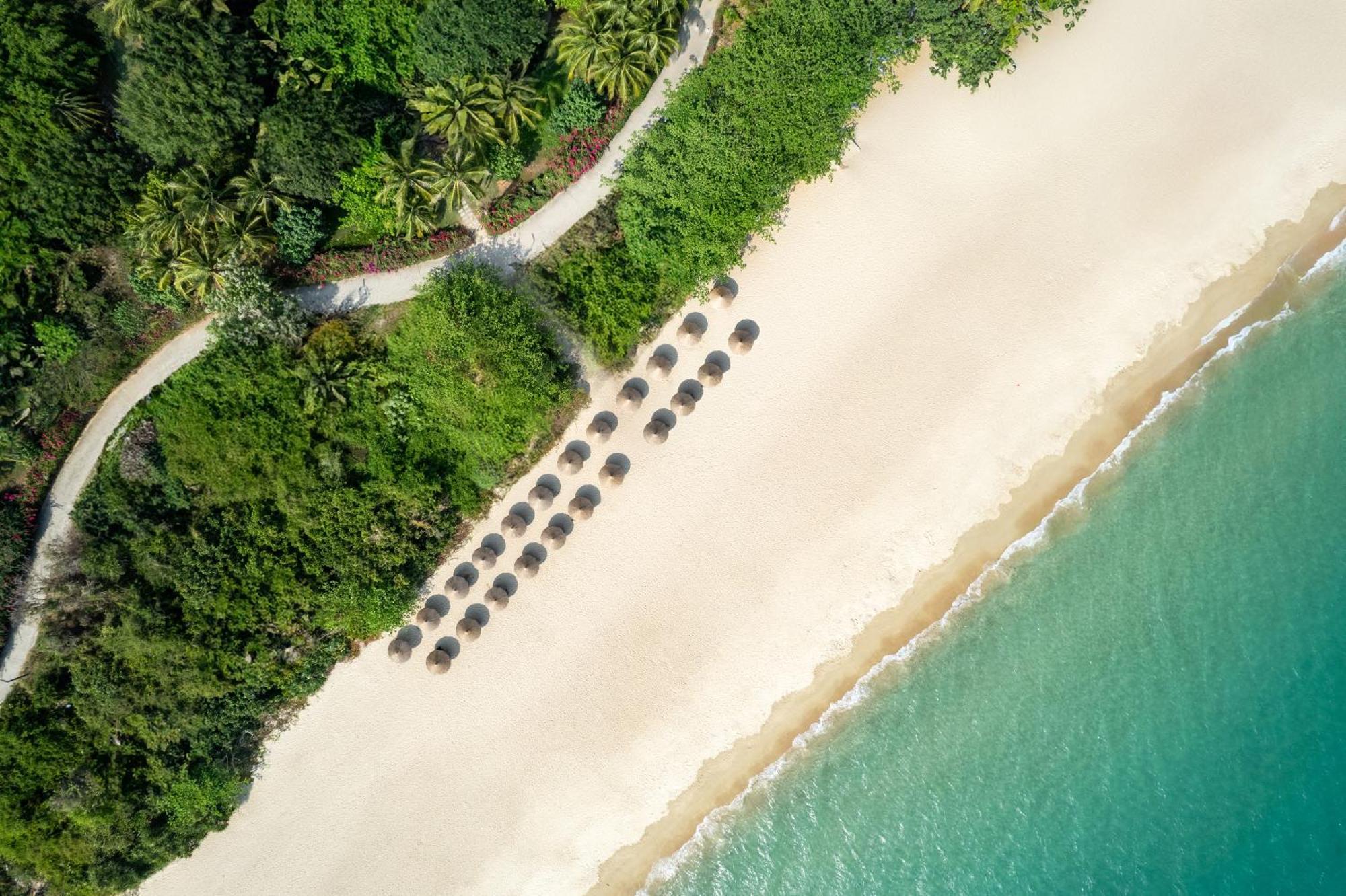 Holiday Inn & Suites Sanya Yalong Bay Exteriör bild
